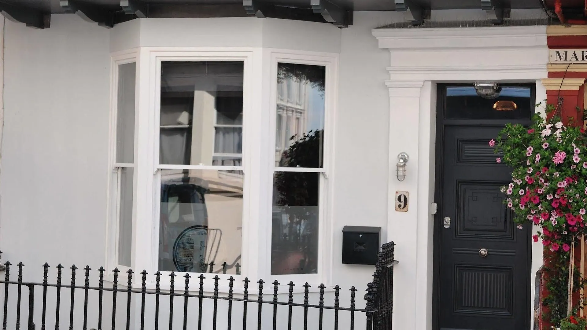 Oyo Fab Guest House Brighton 3*,