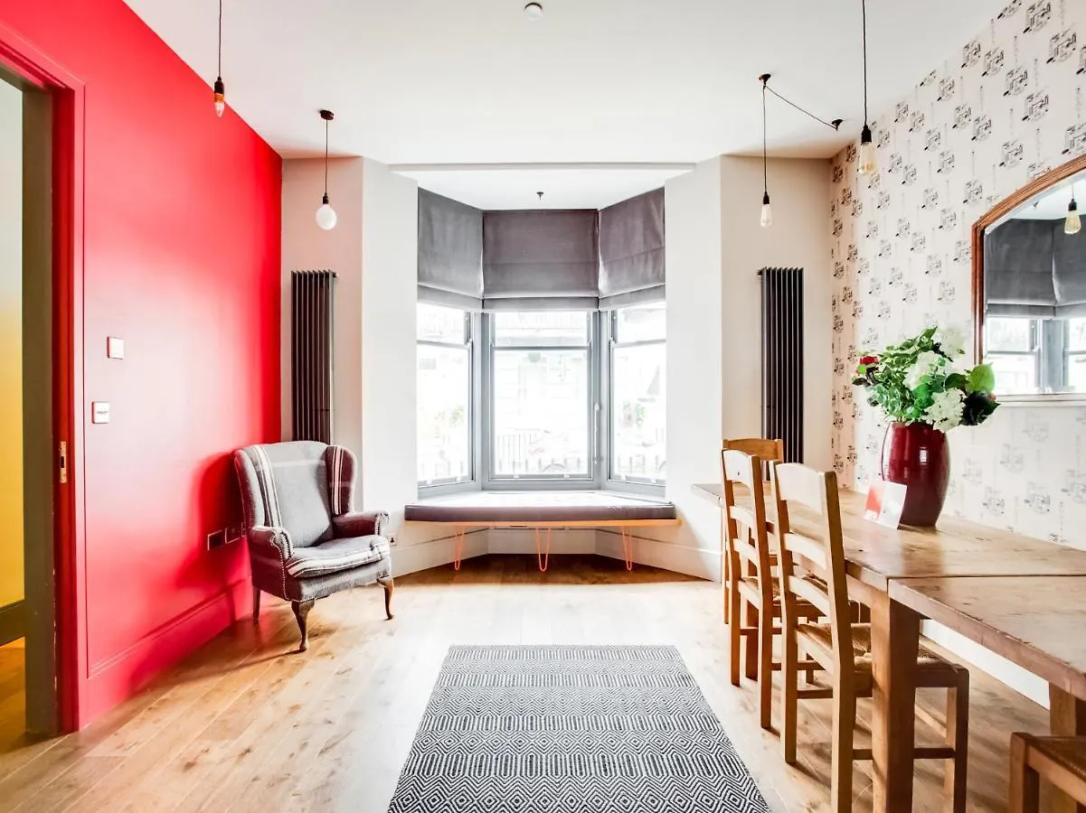 *** Hotel Oyo Fab Guest House Brighton United Kingdom