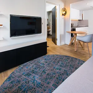 Staybridge Hotel