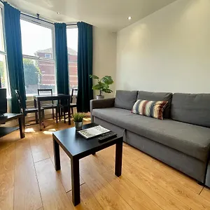 Relax In A Modern By The Centre & Bute Park Cardiff